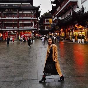 Meet your Posher, Annie